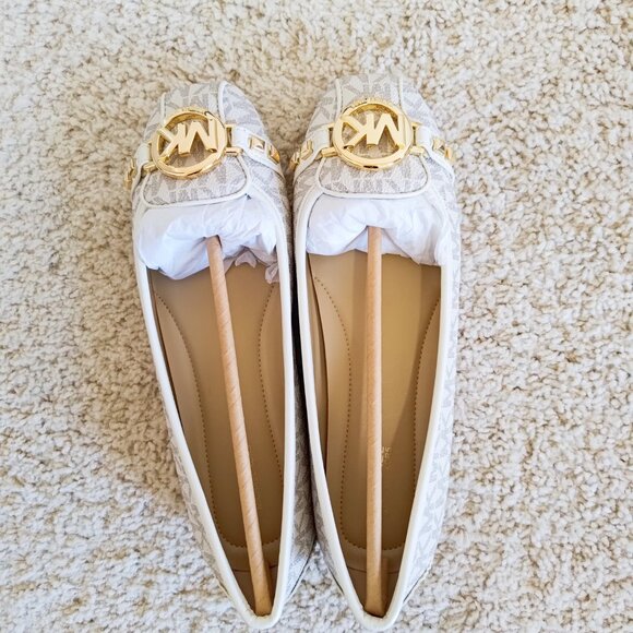 Michael Kors Fulton Studded Logo Moccasin size 7.5  color vanilla 49T8FUFR1B - Picture 9 of 15